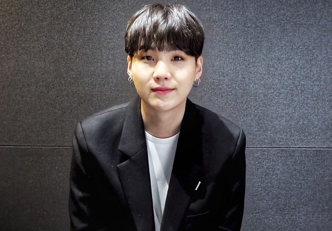 Valeria_092111's tweet photo. #29ReasonsToLoveSUGA
@BTS_twt
27.He is mysterious
28.I love him for his personality
29.ยซ๋ ๋ฉ๋๋ก ์ด์ด ์ด์ฐจํผ ๋ ๊ฑฐ์ผ ์ ์ฐ์ง ์ข ๋ง์ด ์ ธ๋ ๊ด์ฐฎ์ ยป โ ์ฐ๋ฆฌ ๊ณก๋ค ์ค ๊ฐ์ฅ ์ข์ํ๋ ๊ฐ์ฌ.
#HAPPYSUGADAY #HappyBirthdaySUGA #YoongiDay https://t.co/XTKeCx7gop
