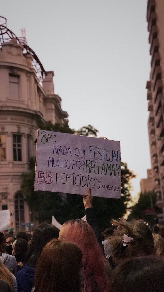 sofiivani's tweet photo. por nosotras
por las que vendrán
por las que ya no están

#8M2021 https://t.co/F87k38xuVL