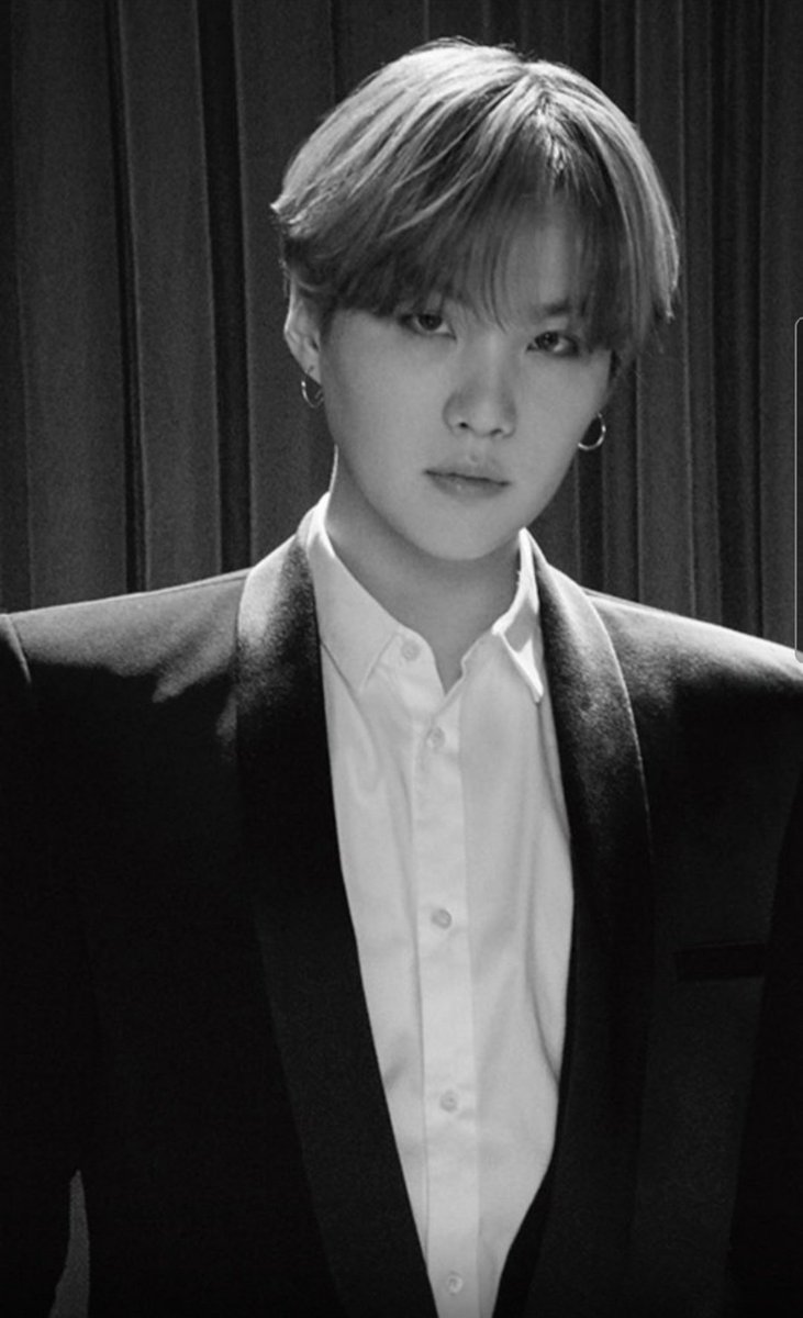 Valeria_092111's tweet photo. #29ReasonsToLoveSUGA
@BTS_twt
This is only part of the reasons to love you. Min Yoongi, thank you for giving me strength so that I can continue on. Thanks for continuing to work hard. I love you.
Happy birthday ๐๐๐
#HAPPYSUGADAY #HappyBirthdaySUGA #YoongiDay https://t.co/ZXVyaJtrhH
