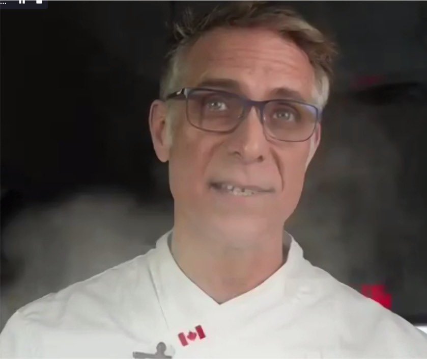 Ravie d’avoir conçu/animé le premier échange culinaire virtuel 🇨🇦🇧🇷 entre de nombreux grands chefs brésiliens et l’innovateur gastronomique canadien <a href="/Chefzap/">Stefan Czapalay</a>,  qui a ébloui l’élite épicurienne du Brésil avec la qualité/diversité des délectables pétoncles canadiens <a href="/CanadaBresil/">Canada au Brésil</a>