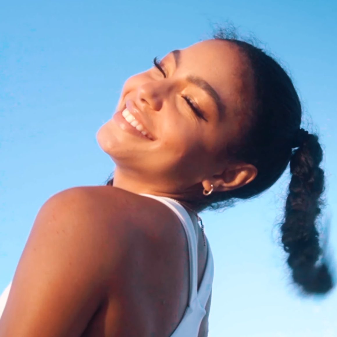 qtazercraft's tweet image. anywhere with #you just feels like paradise.