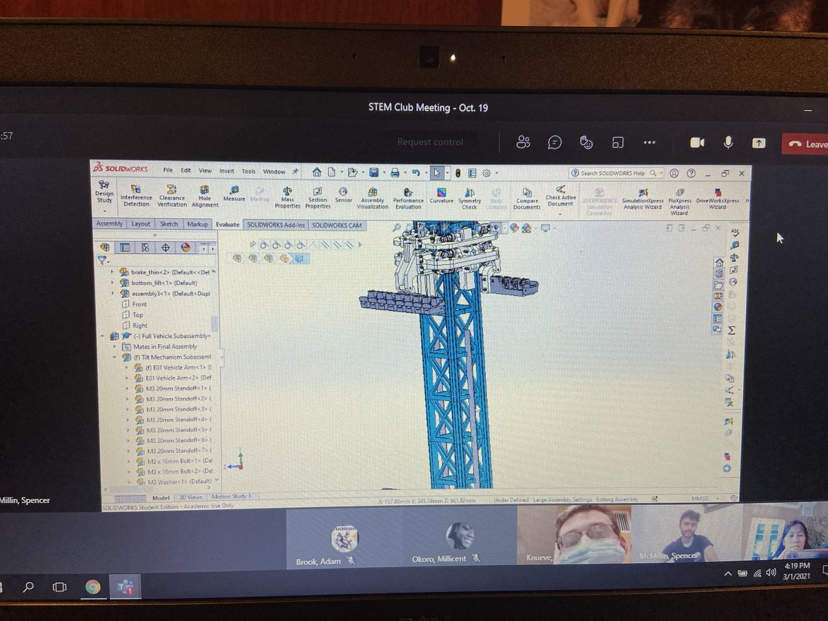 WHS_Maitland's tweet image. Who doesn’t love theme parks? Wakefield STEM Club learned about the physics behind design. Thank you @TPEDVT for sparking intrigue in our students. @APS_OEE @principalWHS @APS_SecondaryEd @SuptDuran @APSscience