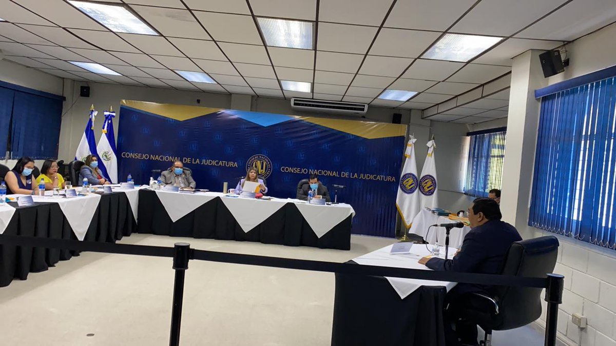 CiudadanaAccio1's tweet photo. Continuamos observando las entrevistas que realiza el @cnjelsalvador de las candidaturas a magistrados y magistradas de la Corte Suprema de Justicia.

#ObservatorioAC https://t.co/7ADsGqBmSb