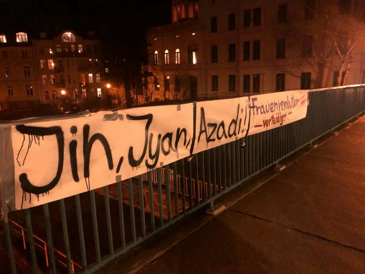 8mrostock's tweet photo. #8Mhro #hro0803 #smashthepatriarchy #smashthecistem https://t.co/bwnvbHhAjd