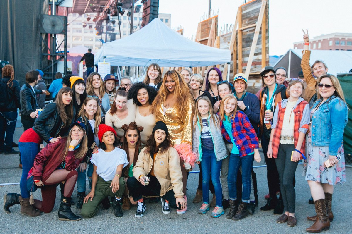 treefortfest's tweet photo. Happy #InternationalWomensDay! Cheers to all the badass women inspiring, uplifting and empowering others; we celebrate you!! 💓
-
📸 of @lizzo with her all female crew, backstage with most of Treefort's female staff (at the time) by Peter Lovera at #treefort2017 https://t.co/u5h8KcZhAV