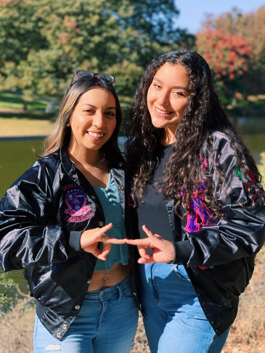Sigma Lambda Gamma tweet media