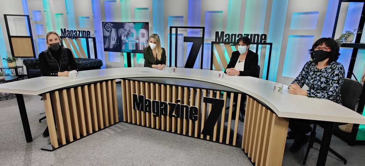 SilviaLorent's tweet photo. Hoy #7Magazine ha estado lleno de mujeres profesionales que desde el altavoz de @7LariojaTV han lanzado sus mensajes de reivindicación e igualdad. 
¡Gracias a todas por vuestro ejemplo y participación en nuestro programa!
#DiaInternacionalDeLaMujer #WomensDay #igualdad https://t.co/CakmNpxJsY