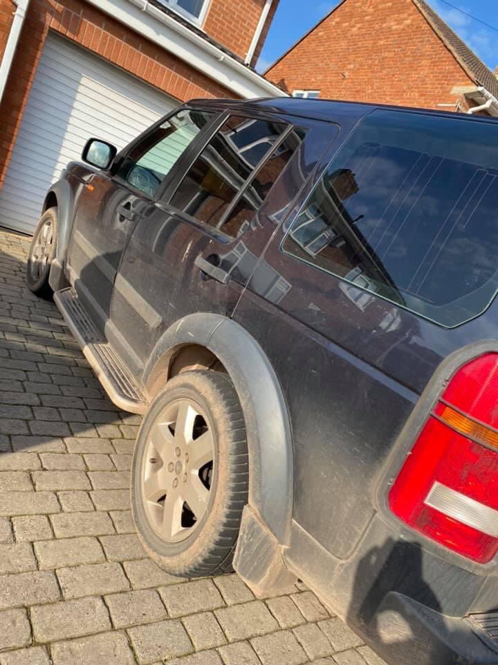 ValetWise's tweet photo. Land Rover Discovery from this morning in Bridgwater for a returning customer, gold valet this time round for his partner, thanks Mark! 

VALETWISE
Enhance  Protect  Maintain
Bridgwater, Somerset UK 🇬🇧

🔶BOOK TODAY!
🔶Valet Packages from £20
📞 07585951174 https://t.co/KtwkT1LxvG