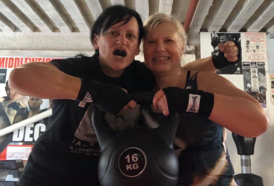 burty35's tweet photo. Just a few more strong, inspirational ladies that I have the privilege to know ... 🥊 #EnglandBoxingCoach #InspirationalLadies #Boxing #MentalHealth #ThisGirlCan #NeverGiveUp https://t.co/U1vXXhDsYI