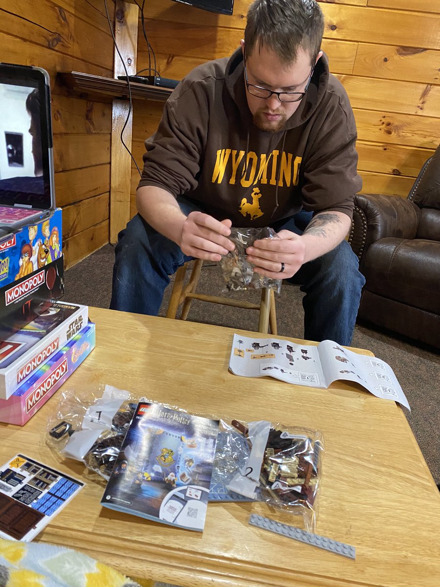 StephersAstray's tweet photo. @LEGO_Group @Pokemon @starwars @HamillHimself One of our honeymoon activities. He’s doing his 100th Star Wars set and I’m doing my first set ever which is the new Harry Potter spell books. Hoping to get all 4 sets. https://t.co/35jpiEqhSb