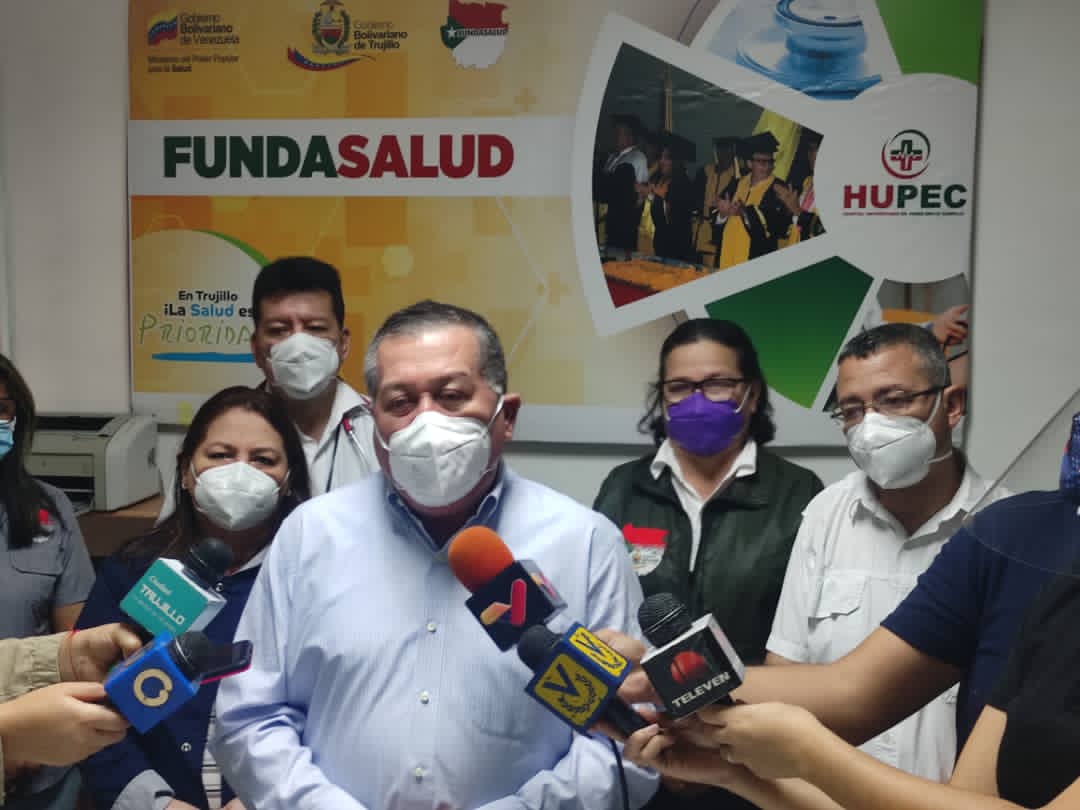 Culminó con éxito primera fase de inmunización del personal de salud del estado Trujillo contra el Covid-19. El gobernador <a href="/RangelSilva4F/">Rangel Silva</a> informó que el venidero #18Mar inicia segunda etapa de vacunación.

#CuarentenaRadicalReforzada
