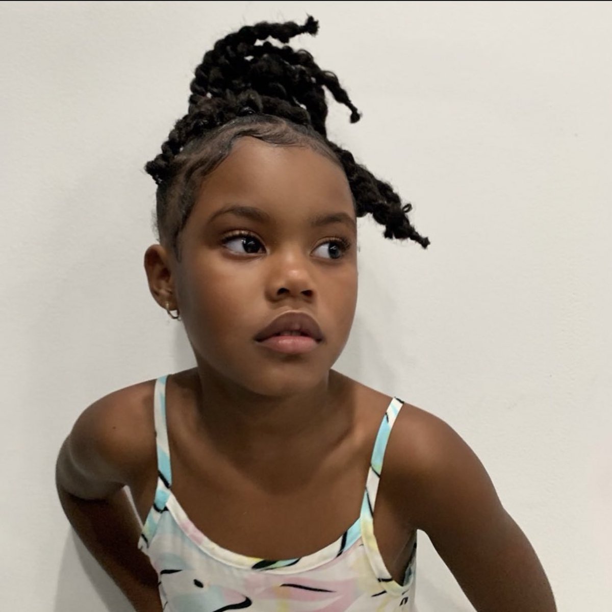 kenneluvv's tweet photo. Teyana taylor’s kids are beautiful🥺 https://t.co/AiAtCCZwFv