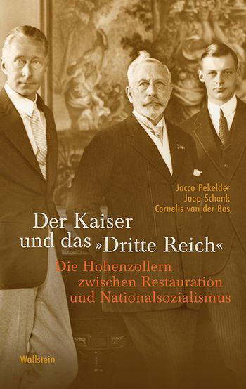 De Keizer en het 'Derde Rijk'. Hoe zat het nou eigenlijk met de familie #Hohenzollern? Hoe stonden zij tegenover het nationaalsocialisme? DO 11 maart, 17 uur, vertellen Jacco Pekelder en Joep Schenk via Zoom meer. Aanmelden via: genootschapnld.nl/de-keizer-de-h… #huisdoorn #keizerwilhelm