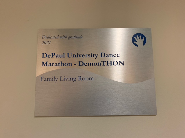 DePaulU's tweet image. A family living room at @LurieChildrens is dedicated in honor of DePaul’s @DemonTHON. “What better way to show how DemonTHON exemplifies 'one generation fighting for the next.'" ow.ly/IpzW50DSYva