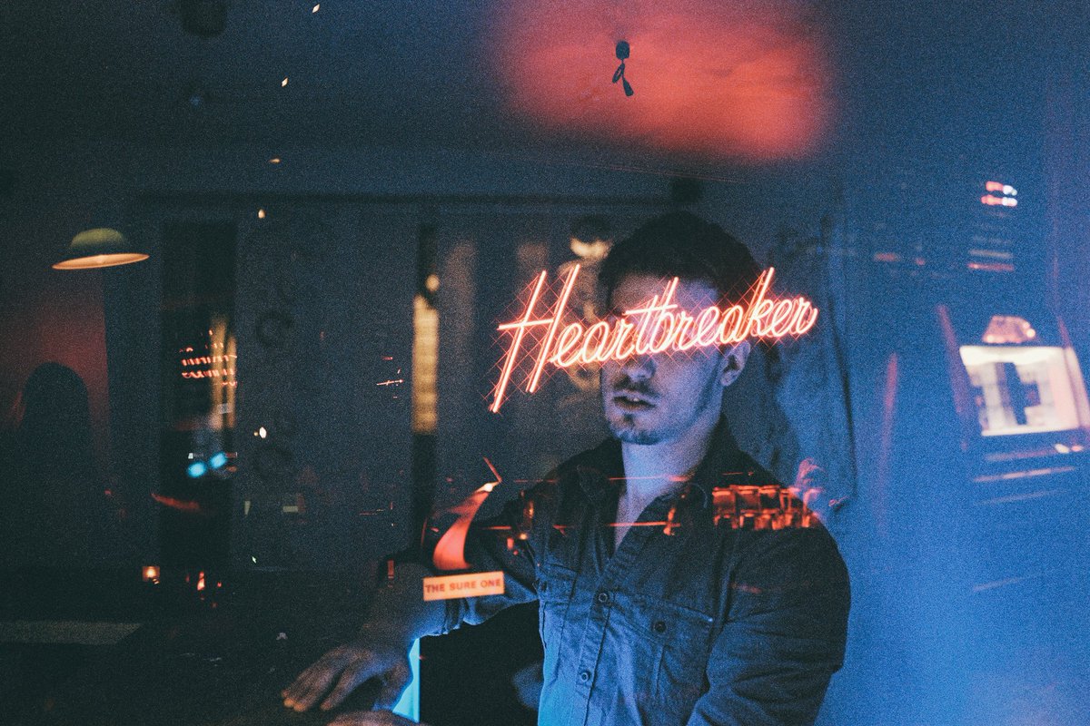 louisdazy's tweet photo. Double exposures portraits // on film https://t.co/4DHUoVzTnJ