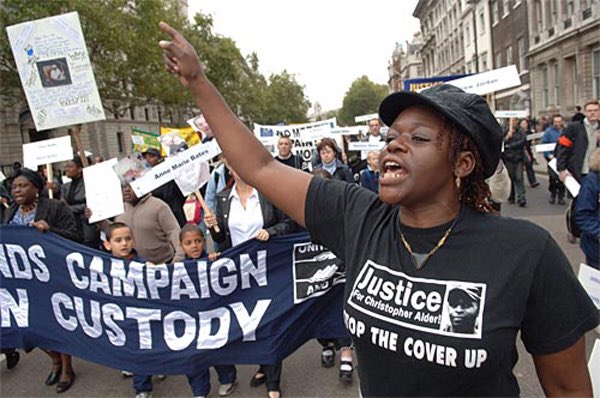Today on this #InternationalWomensDay  we honour the most brave, strong and courageous woman on this planet! Nearly 23 years fighting for justice for #christopheralder. Today and forever we honour #janetalder ✊🏿
