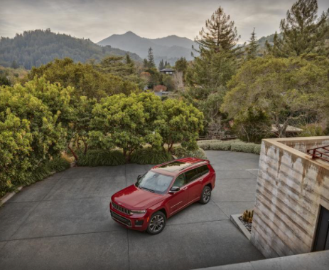 stalbertdodge's tweet photo. Have you shopped our selection of Jeeps? Take a look now! https://t.co/a86kMPewFc https://t.co/SNgQT65KPo