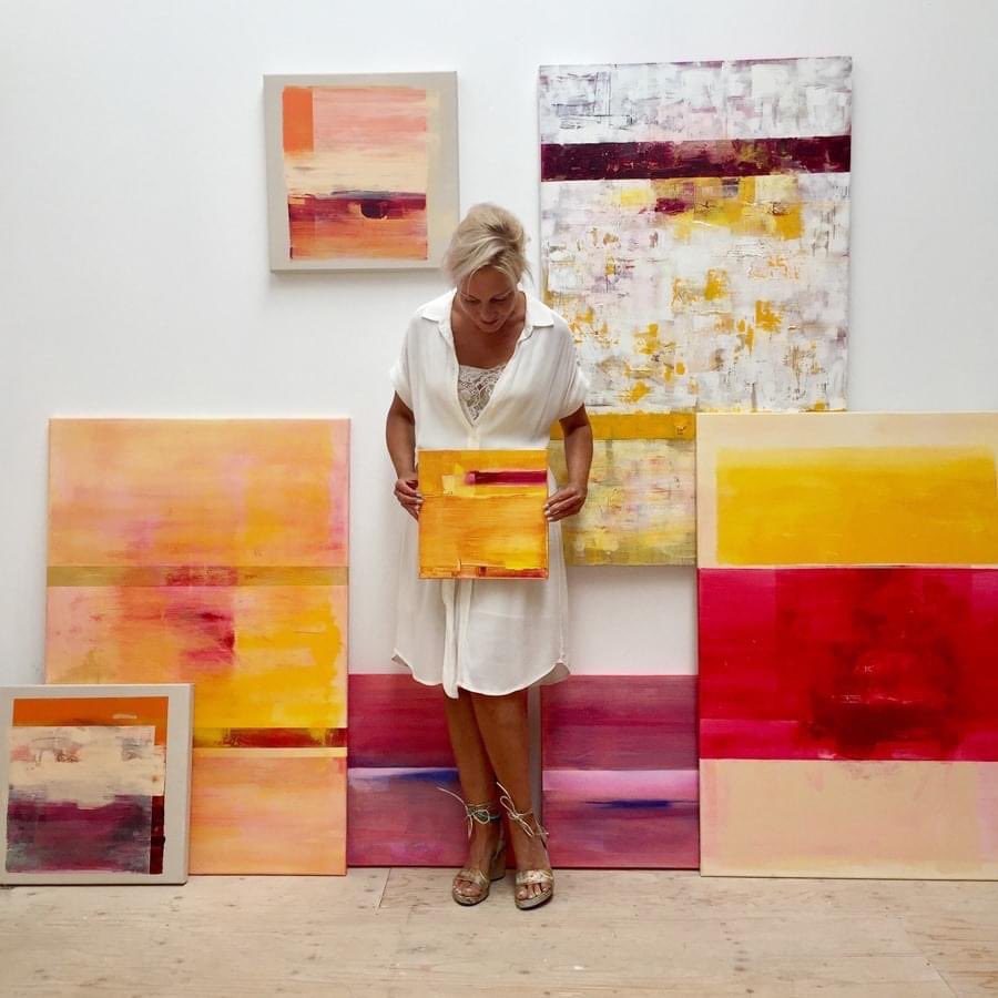 Naast mijn werk als interieurarchitect maak ik ook vrij werk. 🌟 Neem een kijkje op mijn vernieuwde website 
biancavenus.nl