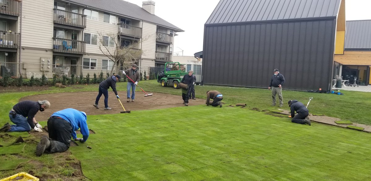 GCSAA_NW's tweet photo. Today was the annual  @OregonGCSA/@WWGCSA joint service project. This year the @FirstTeePDX Children's Course benefited from our efforts. We sodded a new putting green, Dry-jected greens and cleaned up storm debris. Big thanks to @DryJect and @GenTreeService for their help! https://t.co/UmNcXYakTk