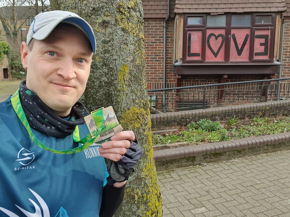RobinPlowman's tweet photo. #MedalMonday 

Love my @Rasselbock_Run Birthday Run wooden medal. The event has planted loads of trees in the process 🌲🌴🌳🌲🌴🌳

Some wild flower seeds were a cool addition too......lets save the bees 🐝🐝🐝

#TreesForAll #TreesForLife #runchat #ukrunchat https://t.co/mLVBNITYfs