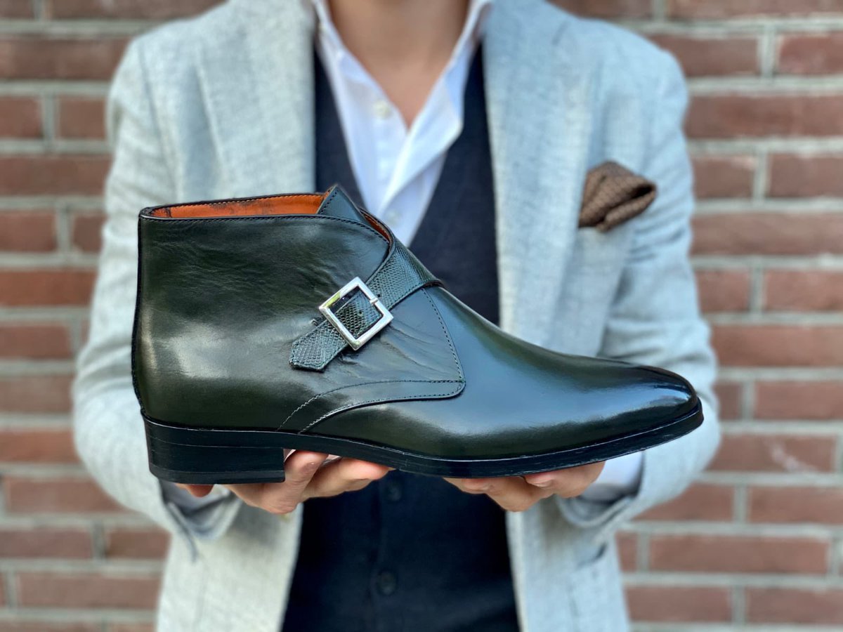 It's always the right time for handmade shoes such as our 'Stockholm' custom made model. 

In a dark green hand patina with irresistible green iguana details, this model makes even the simplest outfits astonishing.

reinhardfrans.com

#reinhardfrans #style #fashion #boots