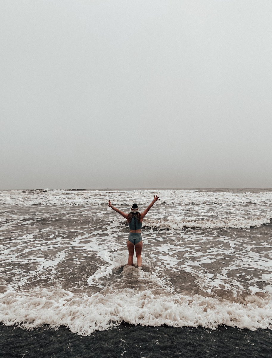 smugglers_t's tweet photo. Here’s to strong women: may we know them, may we be them, may we raise them. 💪🏼🤍🌊
#internationalwomensday￼ #femalefounder #powerofwomen #womensupportingwomen #proudwoman #womenoftheworld #wildswimming #wildandfree #freedom #dreambig #womenempowerment #Yorkshire https://t.co/TFjwPx6Avw