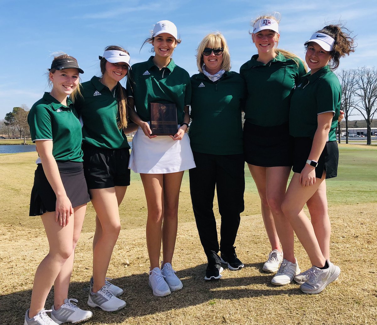 CantonHSgolf's tweet photo. Great day at VZCC! 2nd Place finish for boys and girls! #CHSGolf https://t.co/dF278SJ8Q2