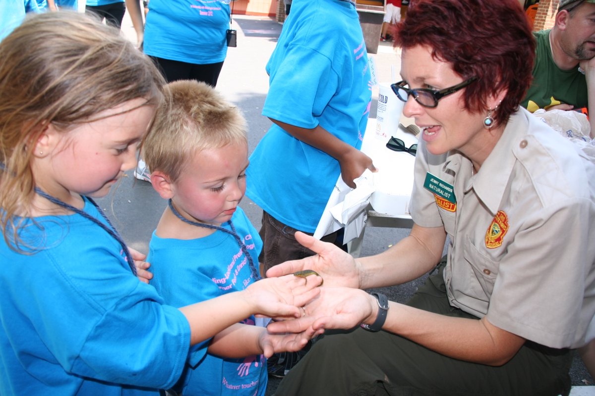 Happy #InternationalWomensDay! Today we celebrate &amp; recognize all the incredibly smart &amp; hardworking women who have been part of the team at #OhioStateParks throughout our history – including the two women who have led <a href="/ohiodnr/">OhioDNR</a> - Fran Buchholzer &amp; our current director Mary Mertz.