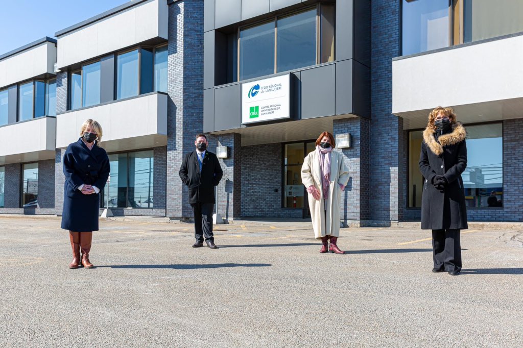 Au nom de la ministre, @MinistreMcCann,ma collègue <a href="/caroaubureau/">Caroline Proulx</a> et moi-même avons annoncé une aide de 750 000$ au Centre régional universitaire de Lanaudière. Cette aide favorisera l'accès à des services universitaires de proximité.#polQC