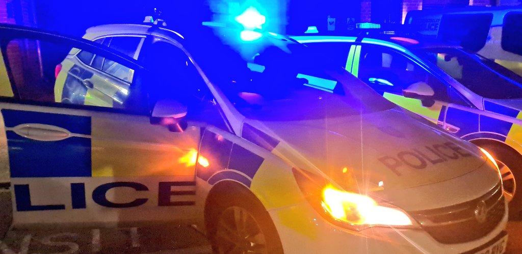 9047SINSP's tweet photo. On Duty for the night shift with #Team4 covering @TVP_Banbury.
Vehicle checks completed ready to go.
#S9047 #SpecialSide https://t.co/FS2TTOEFZJ