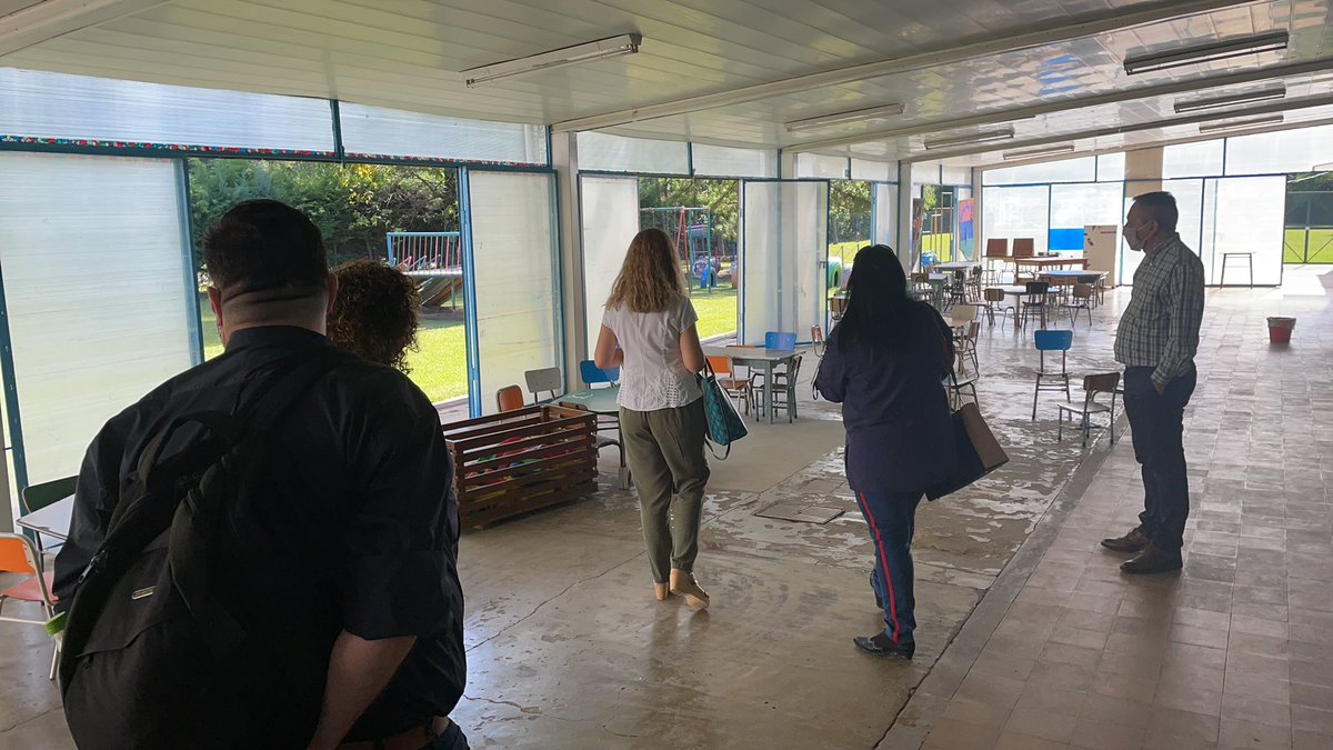 REGION10Diegep's tweet photo. Muchas gracias Marcela Cabadas. Directora de Educación de Gestión Privada por su visita a @REGION10Diegep al @MuniLujan . #RegresoAClases #secundariaPBA #UPD @mariaalejgutie1 https://t.co/JWoKFoU5Li