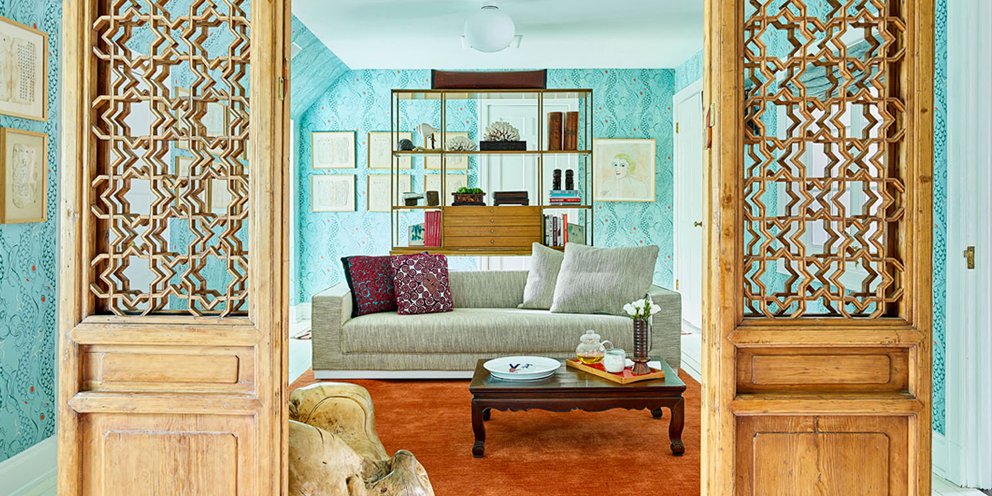 PagodaRed's tweet photo. Used in place of walls &amp; windows, lattice kept Qing-dynasty homes feeling open &amp; connected. Add easy texture &amp; interest to any space with sophisticated vintage panels. https://t.co/EpFyRUrgwG https://t.co/3jd9L0gdcm