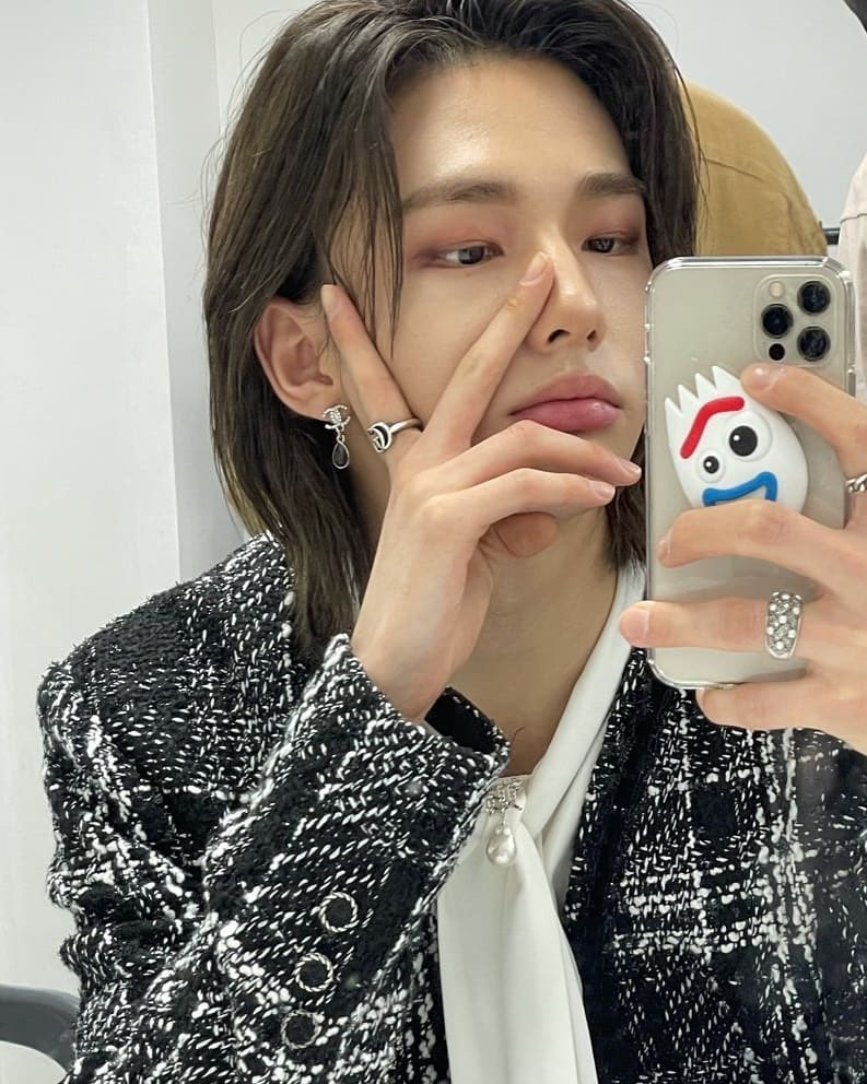 Day 8: I love Hyunjin