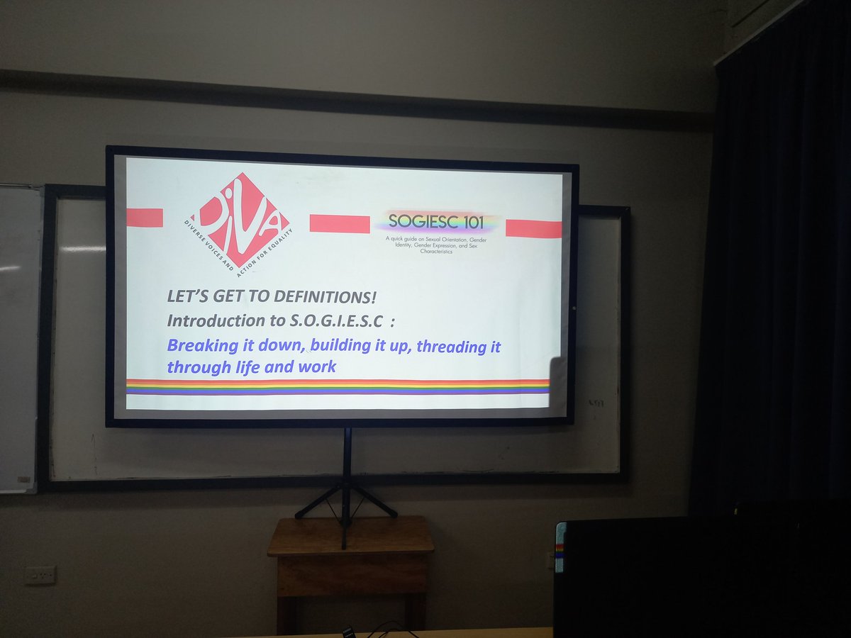 LiaBogitini's tweet photo. Such an informative session with #DIVAforEquality here at Ba Campus
Vinaka @FNUFiji for this much needed mandatory awareness training for the staff. Vinaka Noelene, Vika and Kado of DIVA for Equality ❤ https://t.co/xCaxx1iPVb
