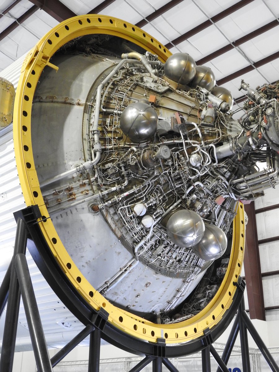 CALLING ALL S5 PUPILS IN SCOTLAND – Today is the last day that you can apply to attend our online Space School 2021. Hear from NASA astronauts and engineers and learn more about careers in STEM – apply now before it’s too late strath.ac.uk/engineering/sc…