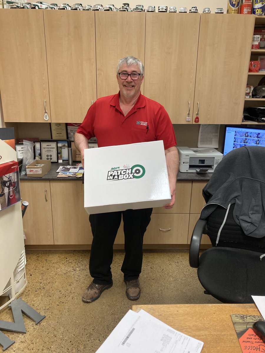 Tony at Riverbend Coop happy with his Brier gift box