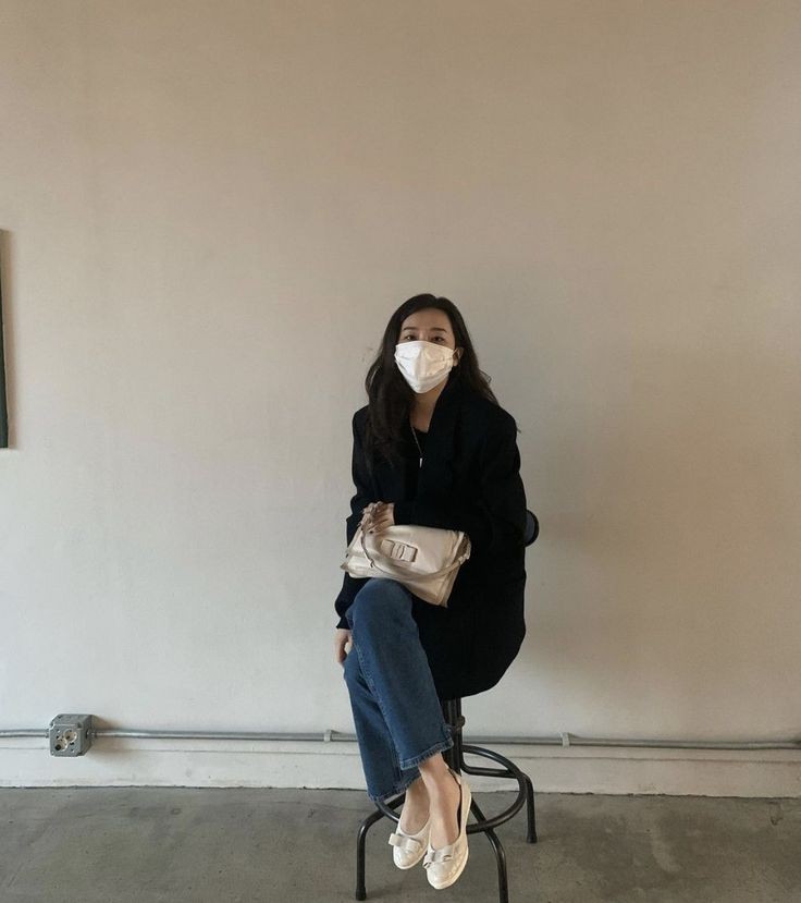 el (logout) tweet media