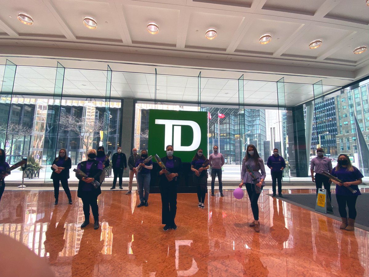 Today we celebrate all the incredible women at branch 500 and all across TD Bank.  Happy International Women’s Day!! #IWD2021 #ChooseToChallenge  <a href="/SHong_TD/">Simon Hong</a> <a href="/scott_belton/">Scott Belton</a>
