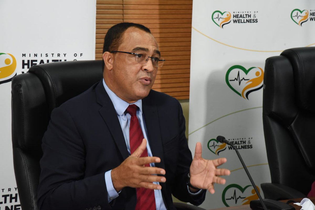 themohwgovjm's tweet photo. The present state of hospitalization continues to be alarming with 13 of 22 hospitals across the island at the red alert, which means they have a greater than 84% occupancy level for its isolation capacity. 12 of the 13 hospitals are at 100% or greater capacity. @christufton https://t.co/9shMRyawDl