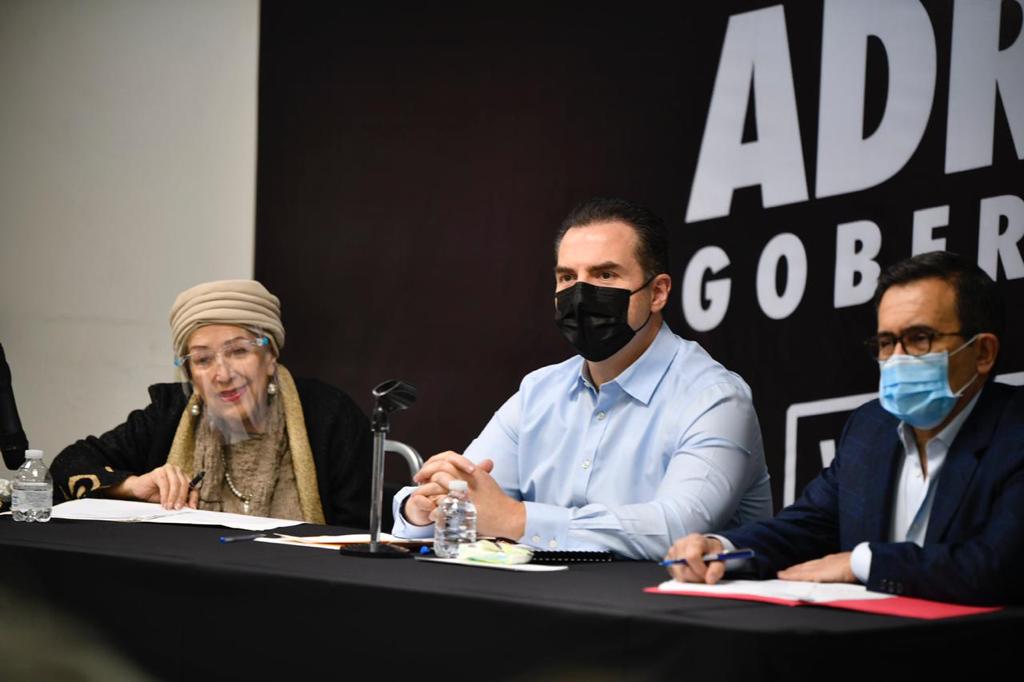 AdrianDeLaGarza's tweet photo. Hoy tuve la oportunidad de abrir un diálogo con el Consejo Consultivo para la Agenda de Mujeres que llevaré a cabo dentro de mi programa de gobierno. https://t.co/bwo8upXQVB