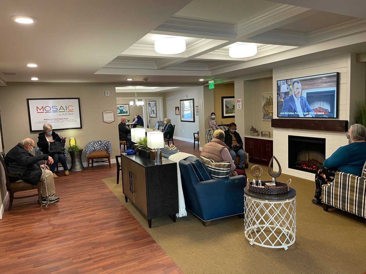 Our Azura family was honored to host a community vaccine clinic at our Azura Enhanced Assisted Living and Memory care of Fox Point home. Thanks to an EXCEPTIONAL partnership with Infinity Pharmacy, over 100 first responders, police, caregivers and others helped in #CRUSHINGCOVID