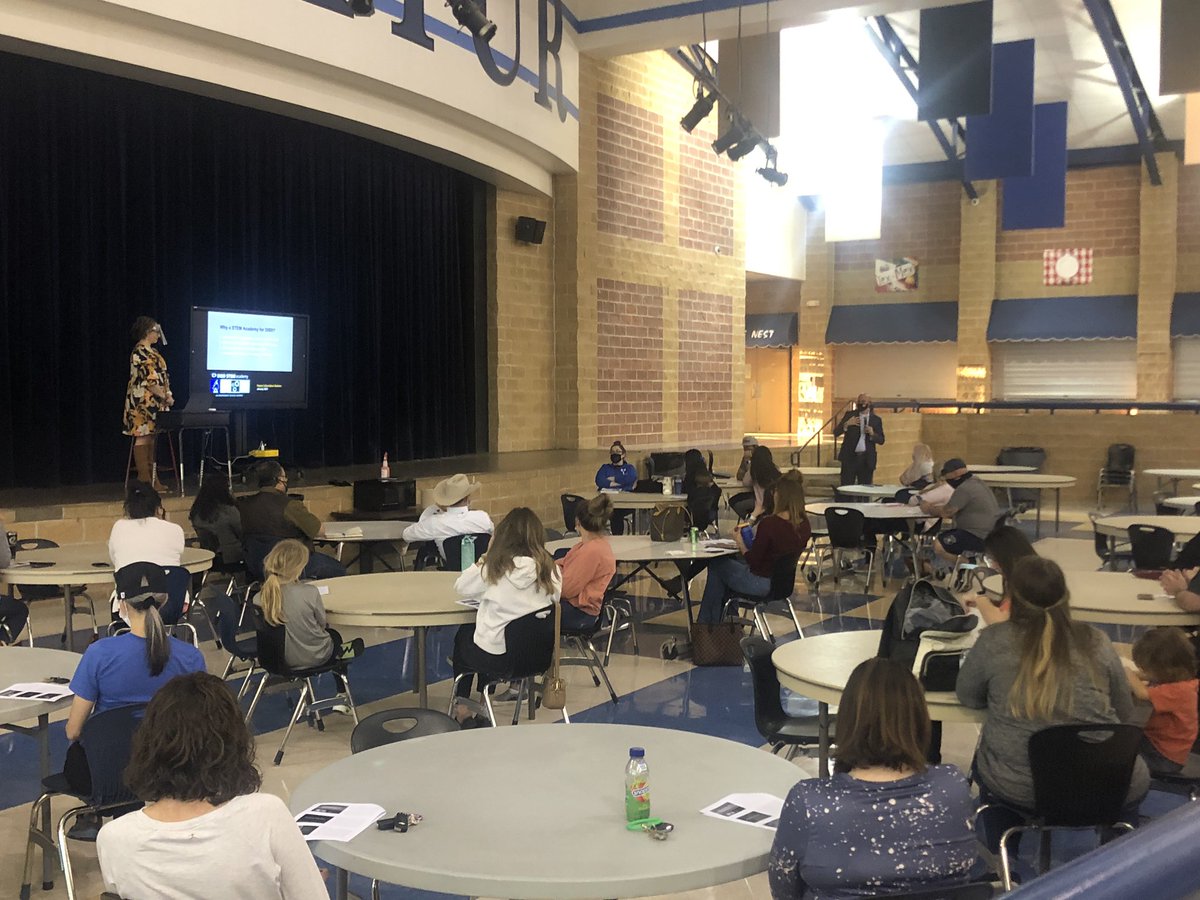 decaturisd's tweet photo. We have a full house this evening at the Multipurpose Building as Dr. Coburn and Stephanie Quarles host a parent meeting for prospective STEM elementary students. #DSTEM #destinationdistrict https://t.co/exLekOZMFd