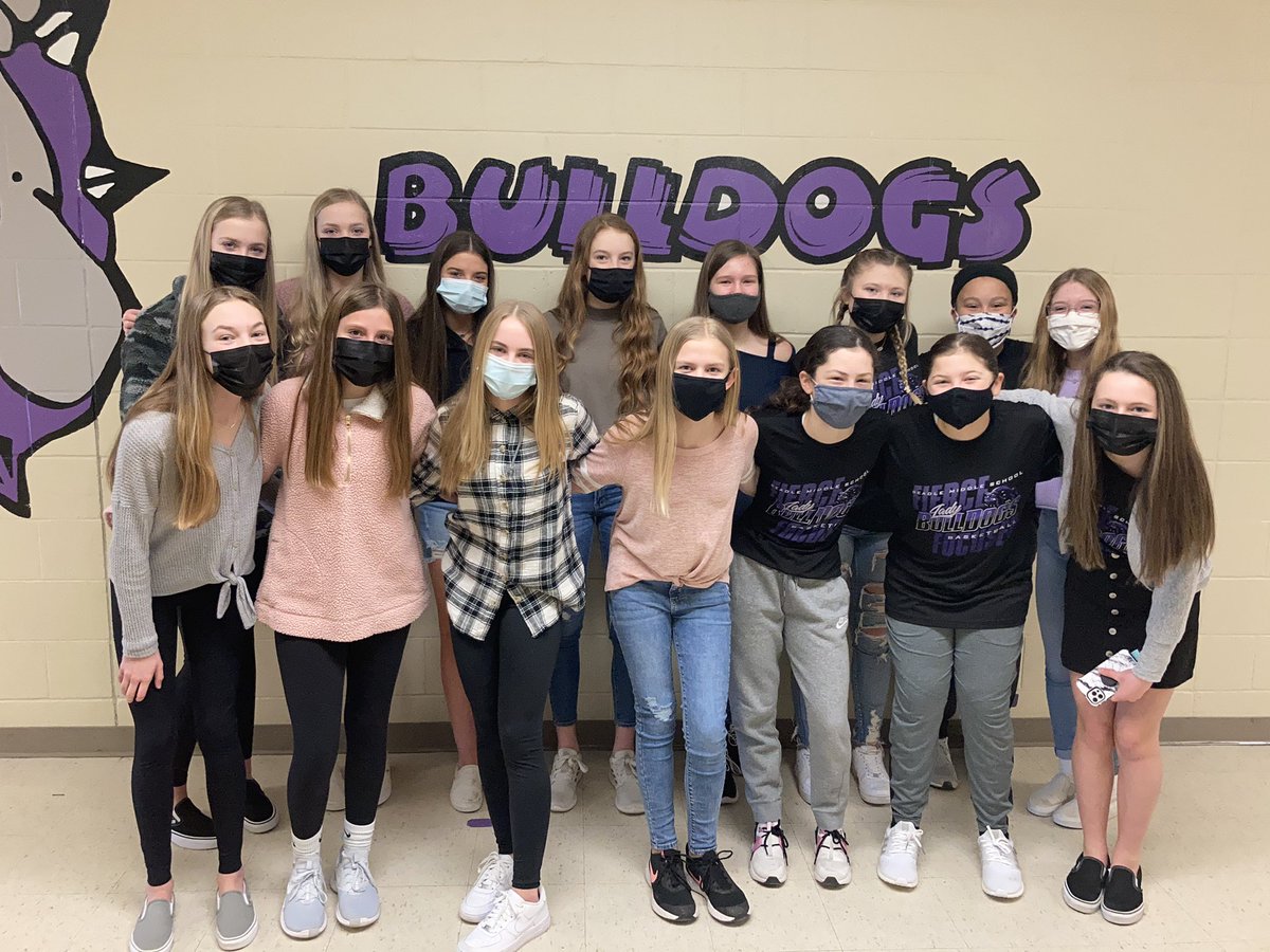 WittgrenEMS's tweet photo. Final game tonight to finish out the season! Always working to be better with each practice and game. So proud of these Lady Bulldogs! @MPS_Beadle https://t.co/oAHS7y2Khv