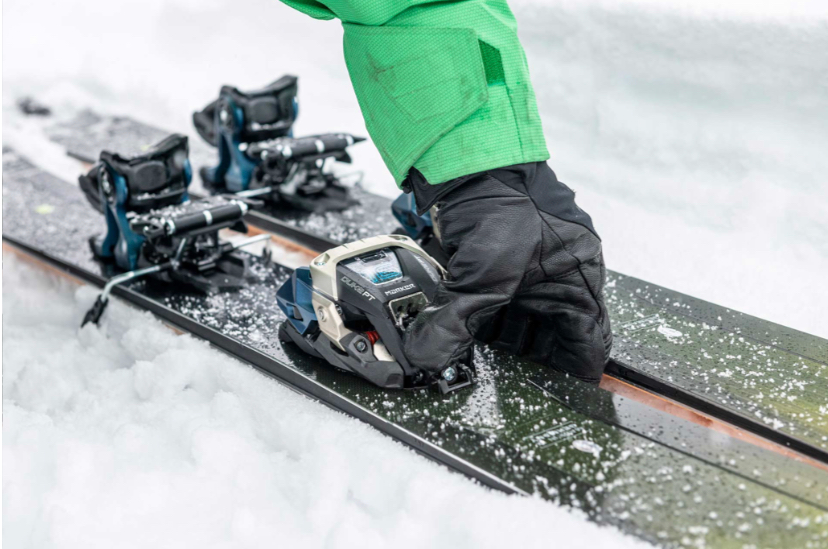 Powder House Ski Shop tweet media