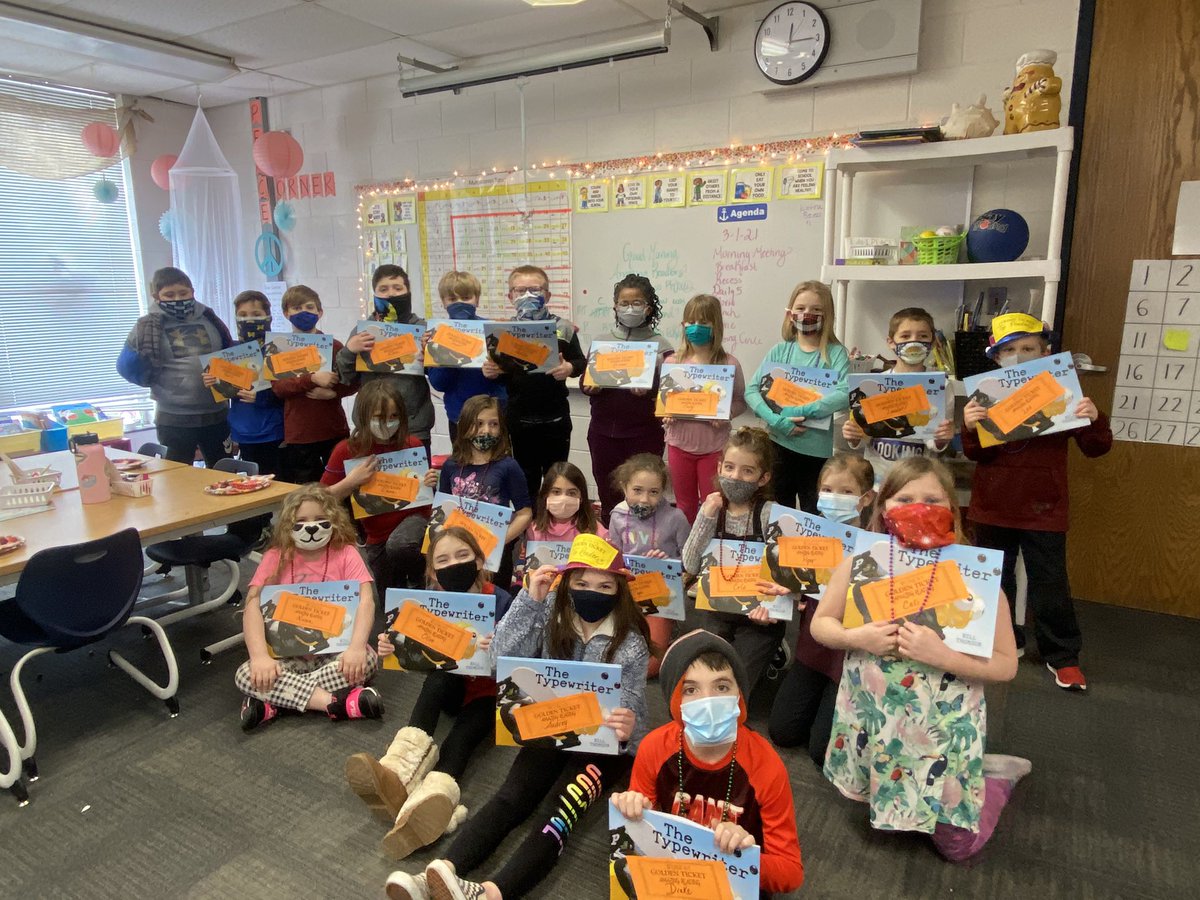 EckermanLeigh's tweet photo. Amazing reading happening in third grade🙌 #1,000,000 words😀 https://t.co/4GGelWkemg
