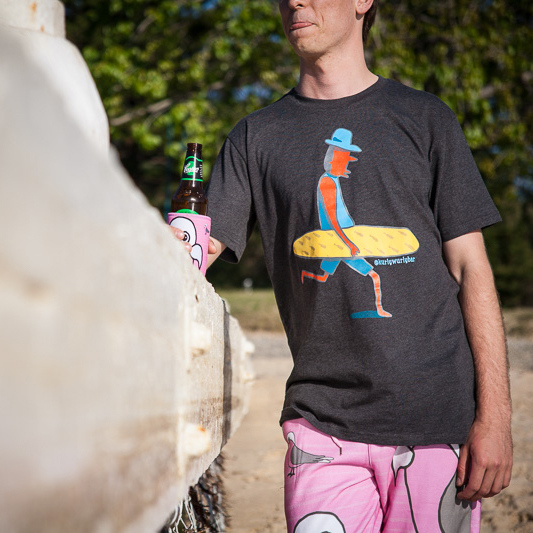 KurlyWurlyBar23's tweet photo. Ready to up your DUUUUUDE factor? 🤙🏽
Designed and made in Australia (100% cotton) these are available in sizes S to 2XL.
#surferdude #beach #australiamade #handmade #funkytees https://t.co/E3zazCG1fH