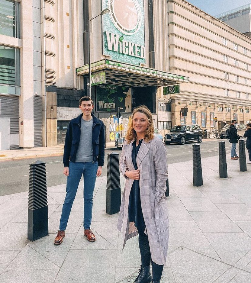 TeamLPick's tweet photo. Can’t wait to see u back in that building on that stage shining again 🥰🥰🥰 https://t.co/MHHxwBu3kR