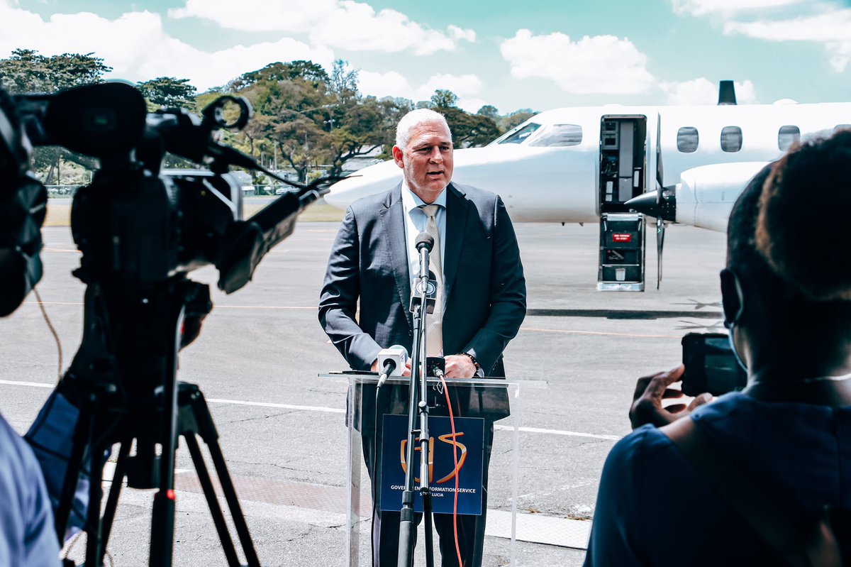 allenmchastanet's tweet photo. Thank you to Prime Minister @narendramodi and our friends from India for donating 25,000 doses of the AstraZeneca COVID-19 Vaccine to Saint Lucia🇱🇨🇮🇳 https://t.co/afWoQVZMtd