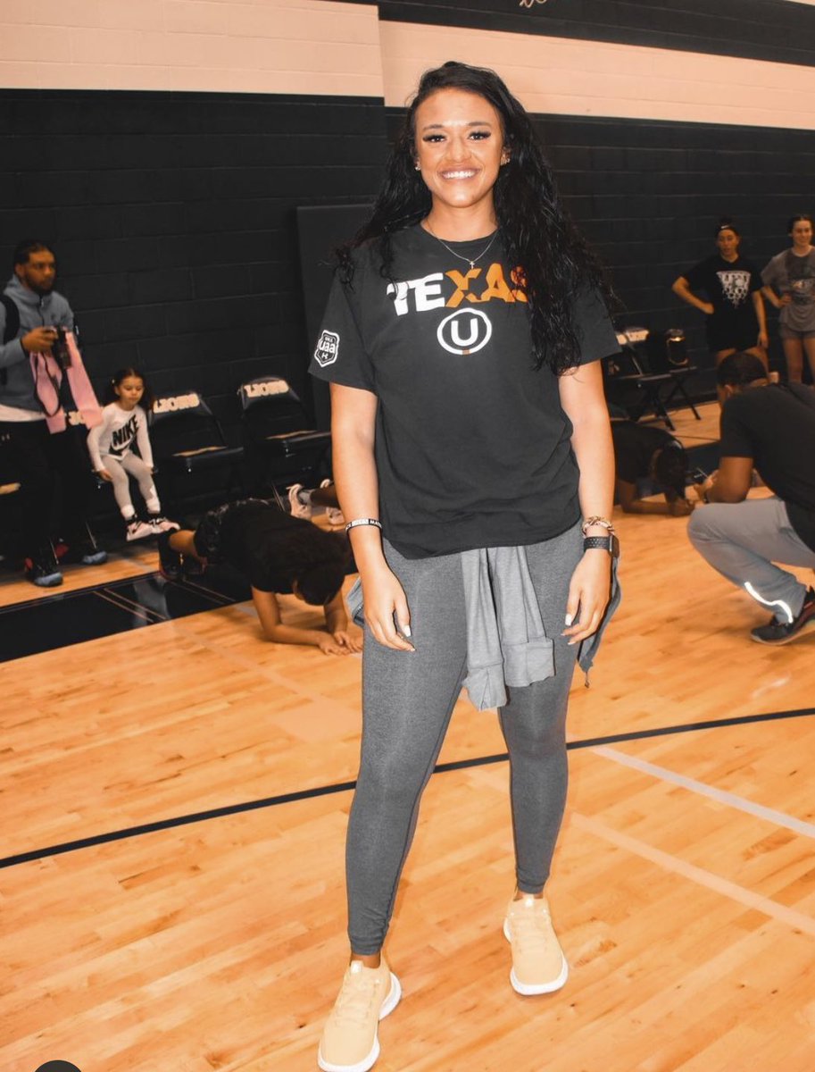 kenziemichelle3's tweet photo. The turnout for tryouts yesterday was absolutely insane. Happy to be apart of and build this family into something special. Just trying to give back to this game that gave so much to me. @TXUBasketball https://t.co/F3K3F3sKyg
