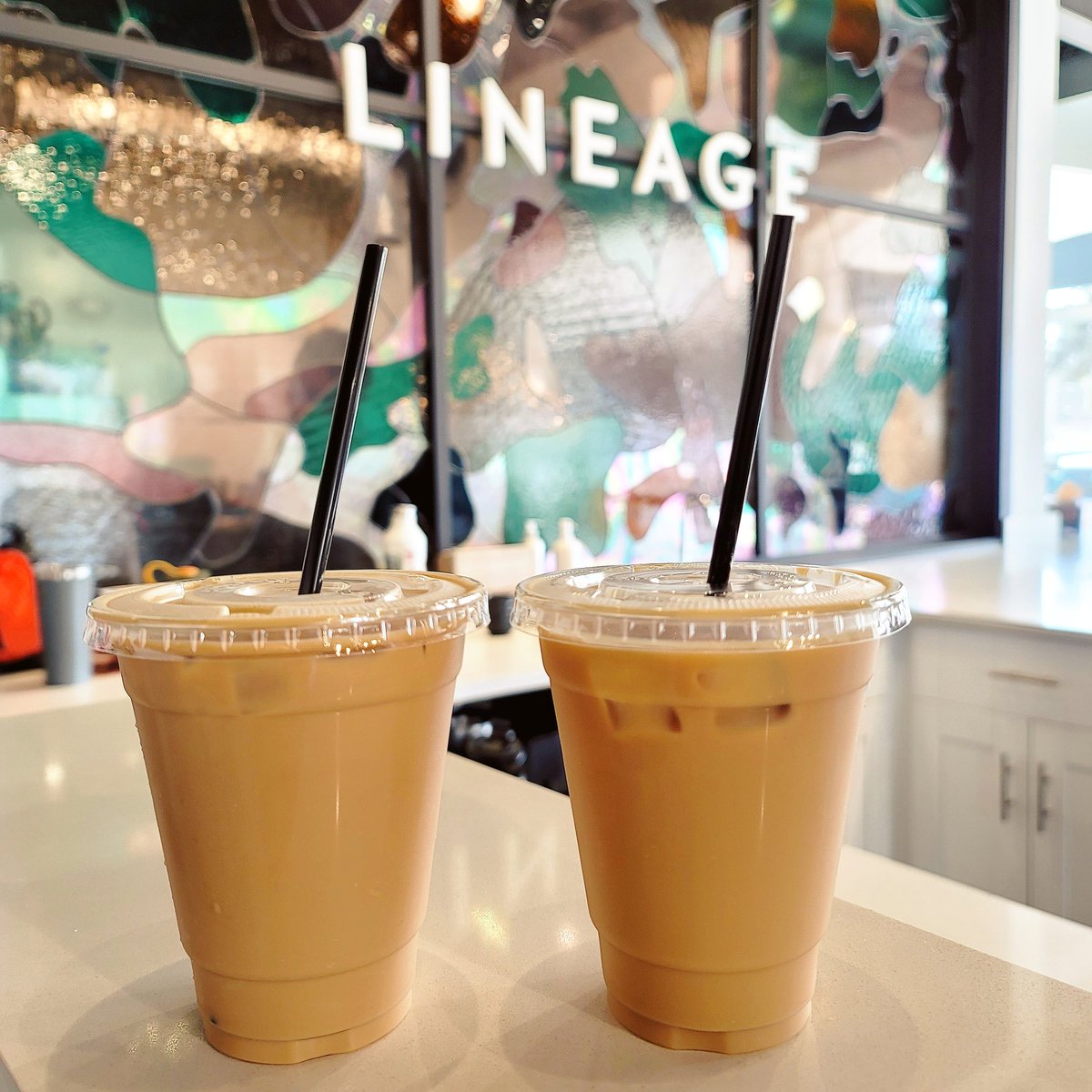 RavesonFaves's tweet photo. Dear Cold Brews, please give us the strength to get through the week. 🙏 That is all. ✌✌

P.S. these cold brews from Lineage Coffee Roasting in #Orlando are pretty life-changing.

#happymonday #coffeeplease #coffee #drinks #coldbrew #coldbrewcoffee https://t.co/8tXhkGfvfq